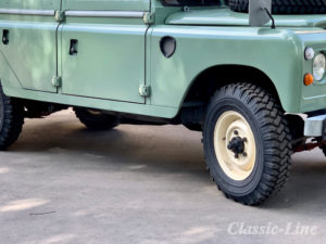 Land Rover Serie III Six Pot